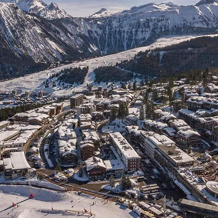 Apartamento De Luxe Au Centre De 1850 Avec Cheminée Et Balcon - Fr-1-564-21 *