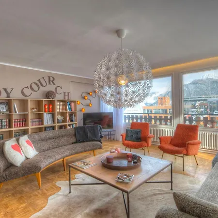 Apartamento De Luxe Au Centre De 1850 Avec Cheminée Et Balcon - Fr-1-564-21 *